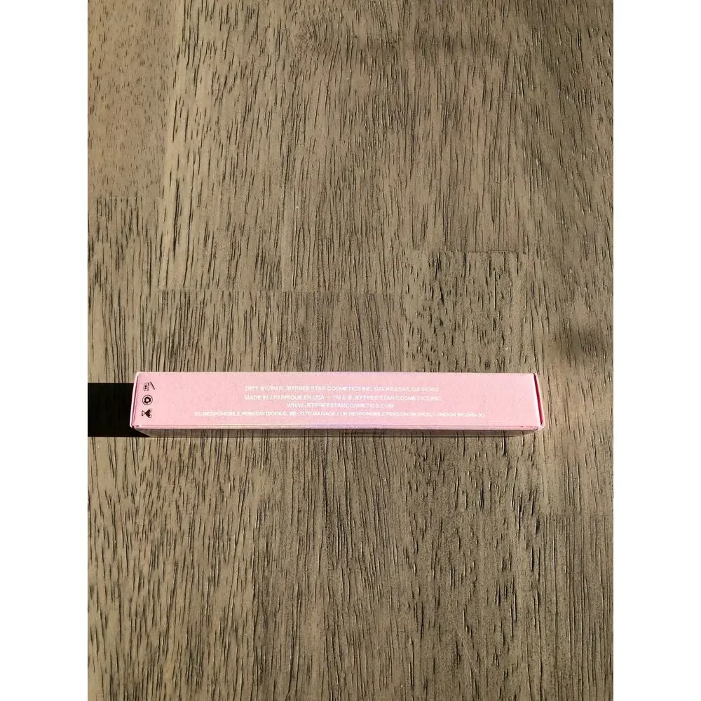 Jeffree Star Supreme Gloss in Blood Sugar